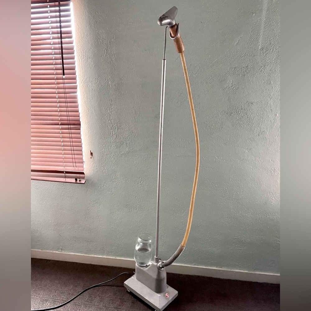 1978 garment steamer by JIFFY